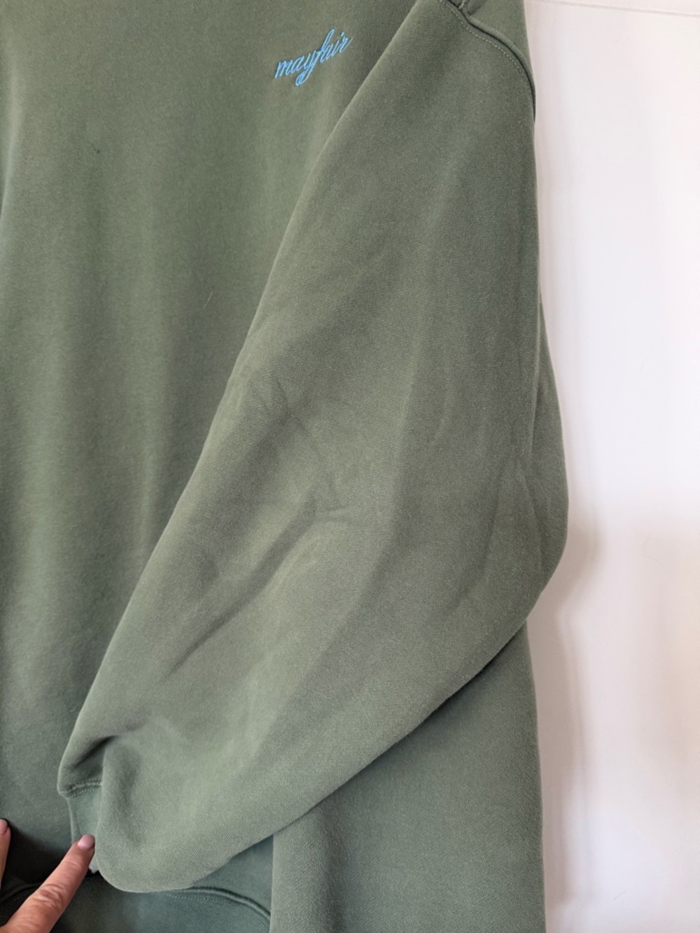 The Mayfair Group "Don't Wait to Celebrate" Sage Green L/XL - Picture 4 of 7